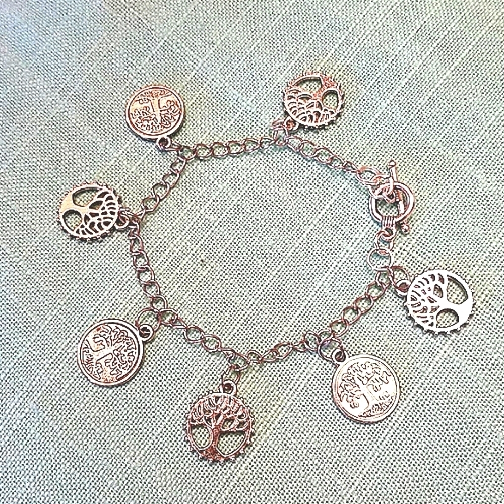 Bracelet silver tone Tree of Life toggle clasp NEW